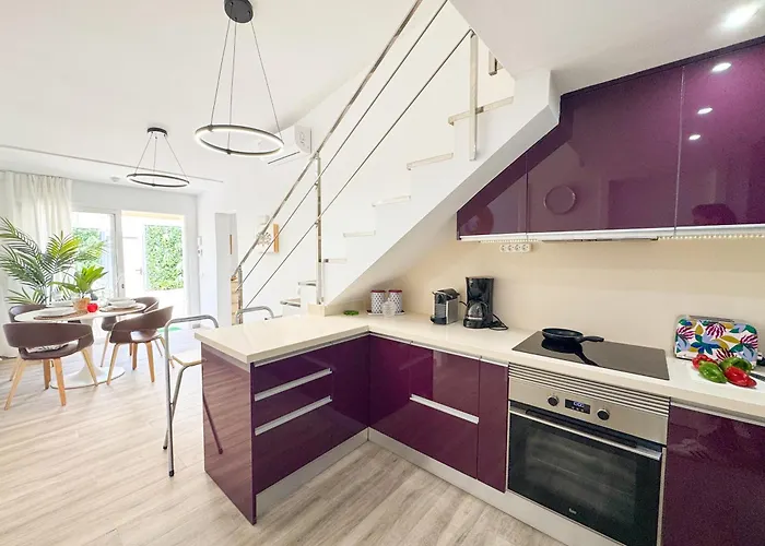 펜션 Oasis Ii - Your Private Retreat With Jacuzzi *