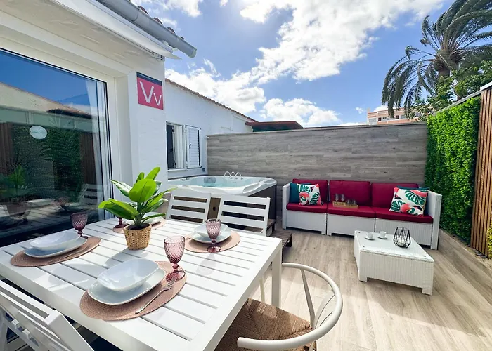 Oasis Ii - Your Private Retreat With Jacuzzi