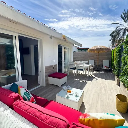 Oasis Ii - Your Private Retreat With Jacuzzi *