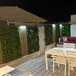 펜션 Oasis Ii - Your Private Retreat With Jacuzzi