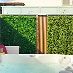 펜션 Oasis Ii - Your Private Retreat With Jacuzzi 플라야 델 잉글스