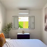 펜션 Oasis Ii - Your Private Retreat With Jacuzzi 플라야 델 잉글스