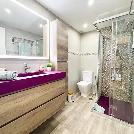 Oasis Ll - Your Private Retreat With Jacuzzi Holiday home Playa del Ingles (Gran Canaria)