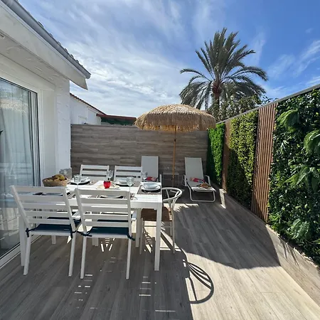 Oasis Ii - Your Private Retreat With Jacuzzi *