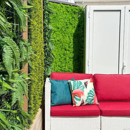 Дом отдыха Oasis Ii - Your Private Retreat With Jacuzzi Плайя-дель-Инглес