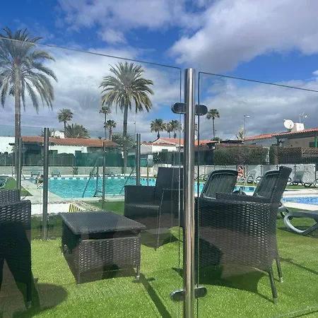 Oasis Ll - Your Private Retreat With Jacuzzi Holiday home