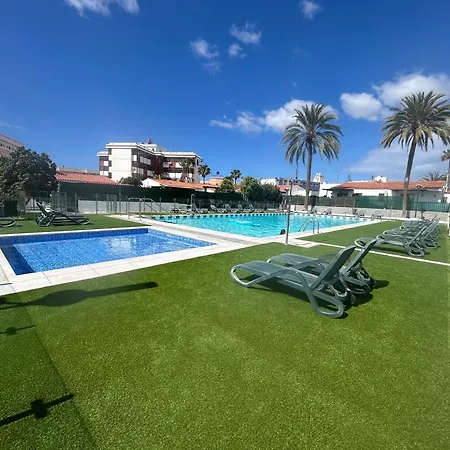 Oasis Ii - Your Private Retreat With Jacuzzi בית נופש *