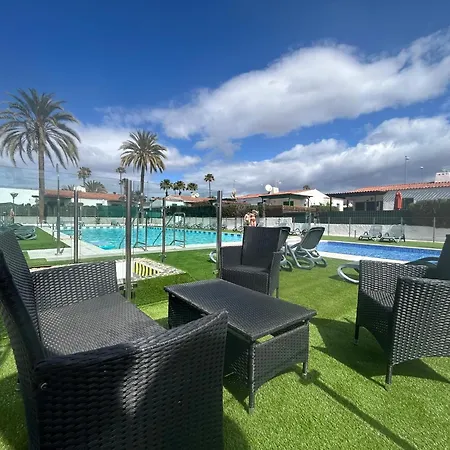 Oasis Ll - Your Private Retreat With Jacuzzi