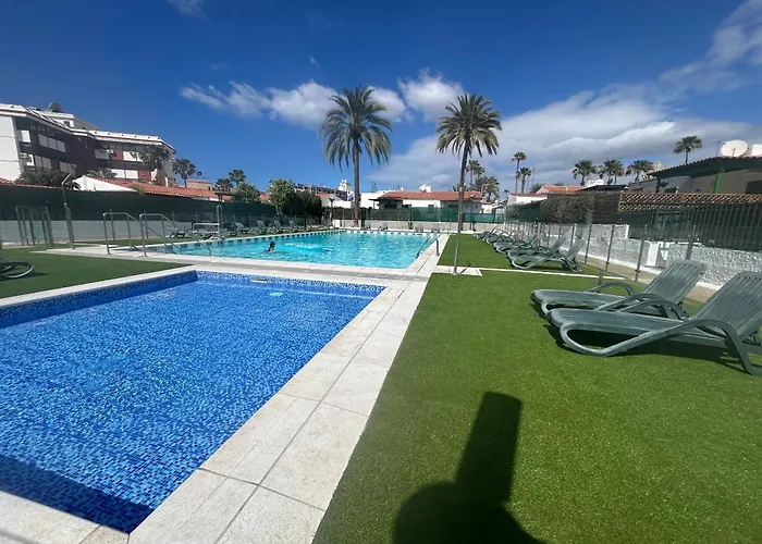 Oasis Ii - Your Private Retreat With Jacuzzi בית נופש פלאייה דל אינגלז