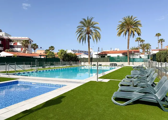 בית נופש Oasis Ii - Your Private Retreat With Jacuzzi