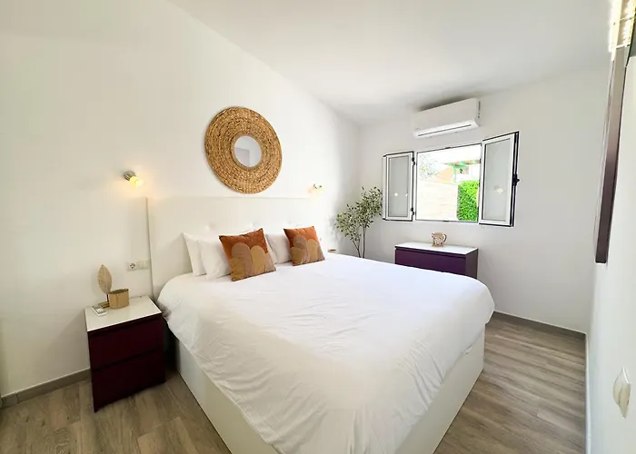 Oasis Ii - Your Private Retreat With Jacuzzi بيت للعطل