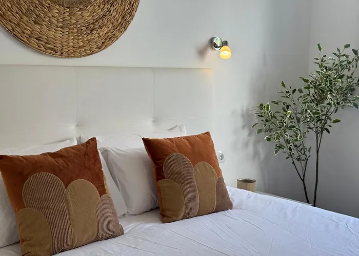 Oasis Ii - Your Private Retreat With Jacuzzi * פלאייה דל אינגלז