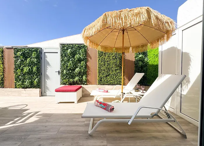 بيت للعطل Oasis Ii - Your Private Retreat With Jacuzzi بلايا ديل إنغلز