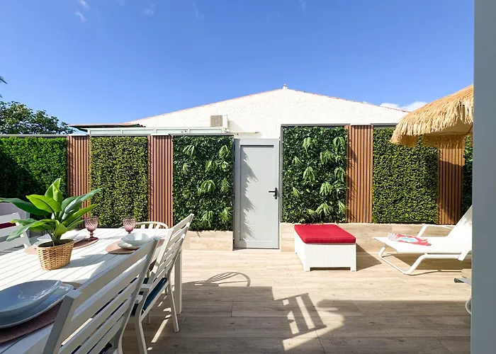 בית נופש Oasis Ii - Your Private Retreat With Jacuzzi *