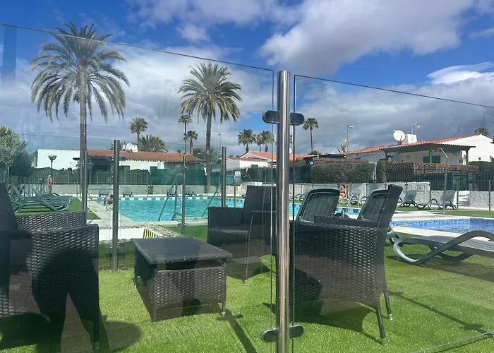 Oasis Ii - Your Private Retreat With Jacuzzi بيت للعطل