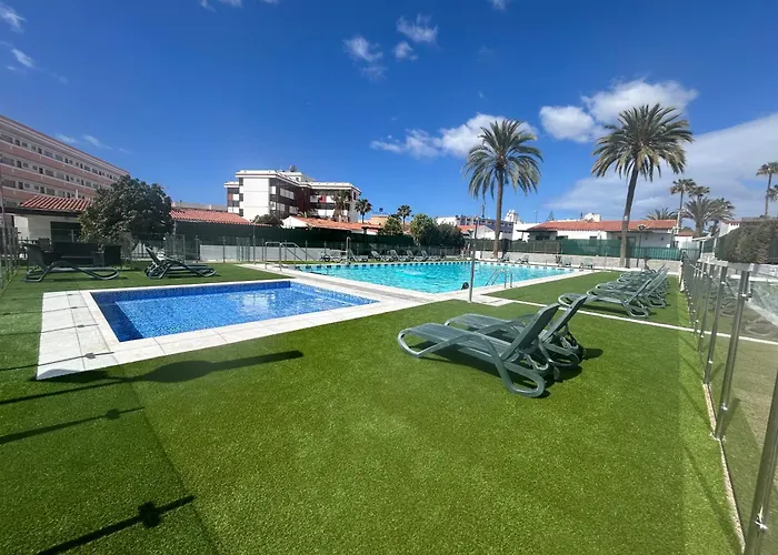 Oasis Ii - Your Private Retreat With Jacuzzi بيت للعطل *