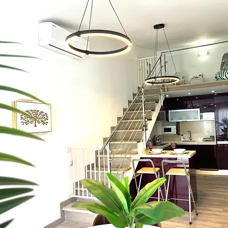 Oasis Ii - Your Private Retreat With Jacuzzi 度假居